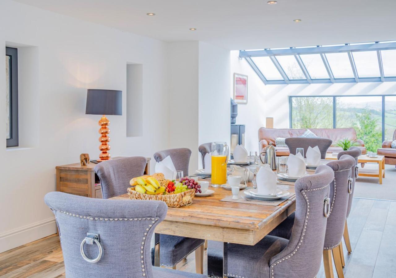 Usk Barn Apartment Llanbadoc ภายนอก รูปภาพ